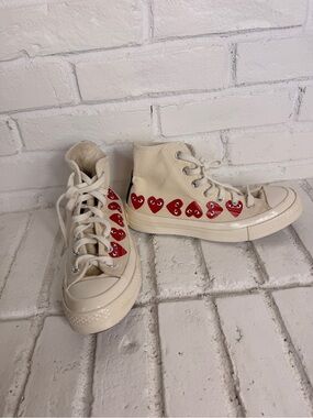Comme des Garçons PLAY x Converse Chuck Taylor‎ 70 High Top Hearts